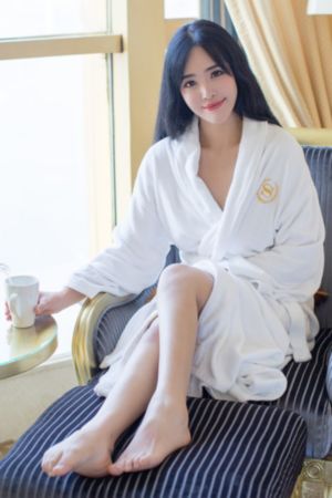 男生把美女狂出水视频