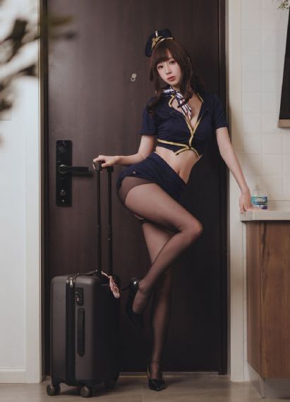 《钢铁魔女》