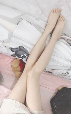 指尖传出真挚的热情